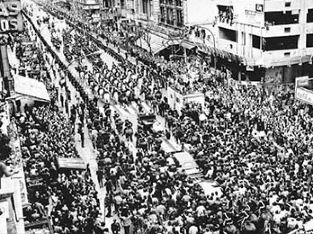 Cómo fue el multitudinario funeral de Juan Domingo Perón