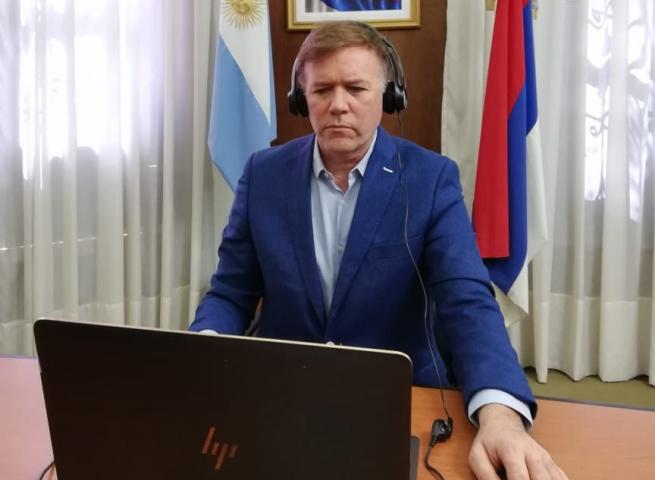 Una empresa acusa al ministro de Cambio Climático de "apropiarse de su proyecto"