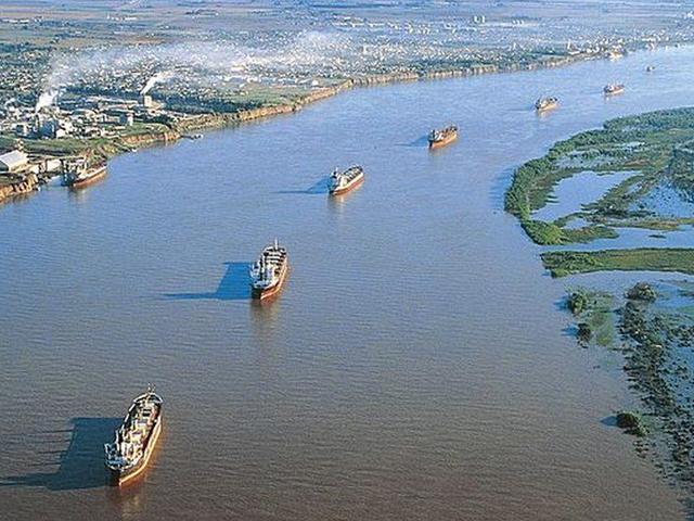 Para el secretario de Transporte, la Hidrovía "ya no puede tener el modelo de los '90"