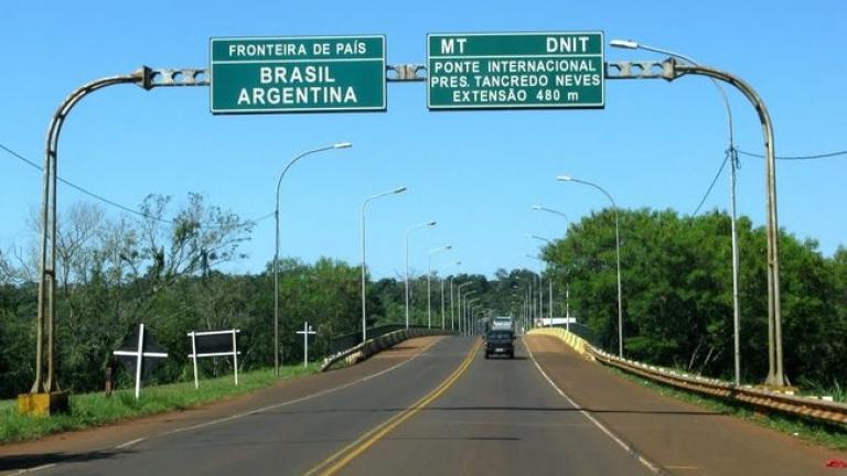 En 30 días: cruzaron 50 mil personas entre Puerto Iguazú y Foz