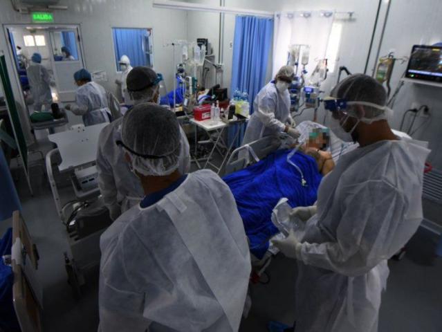 Restricciones para Semana Santa ante insostenible ola de contagios