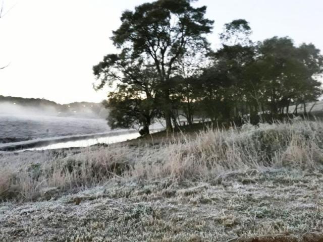 Misiones: mínimas de un dígito a la tierra colorada